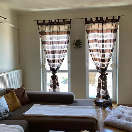 شقة Pearl Apartman