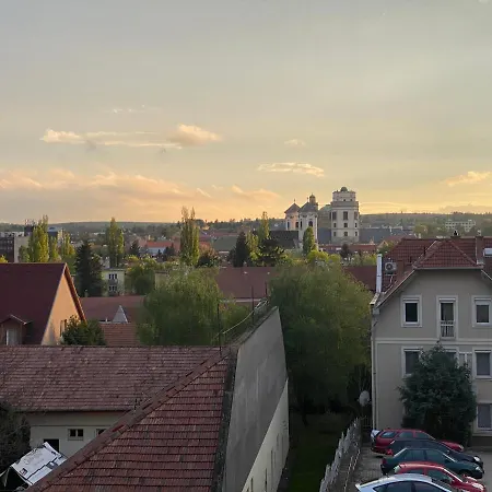 Pearl Apartman Apartment Eger